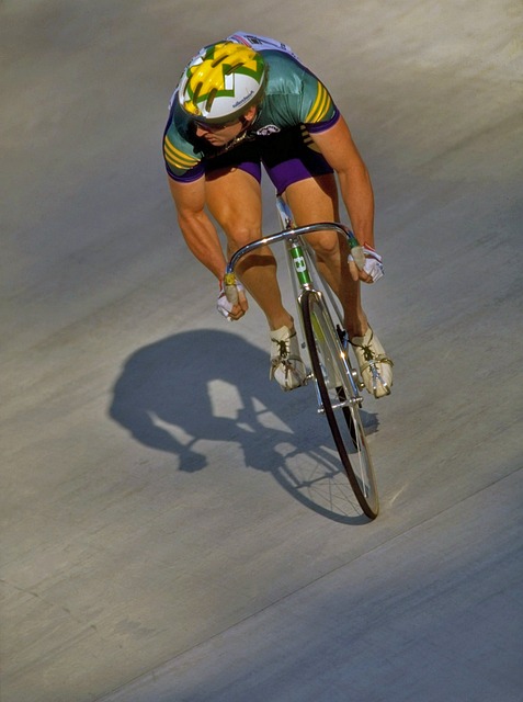 跨越时空的 跨越时空的